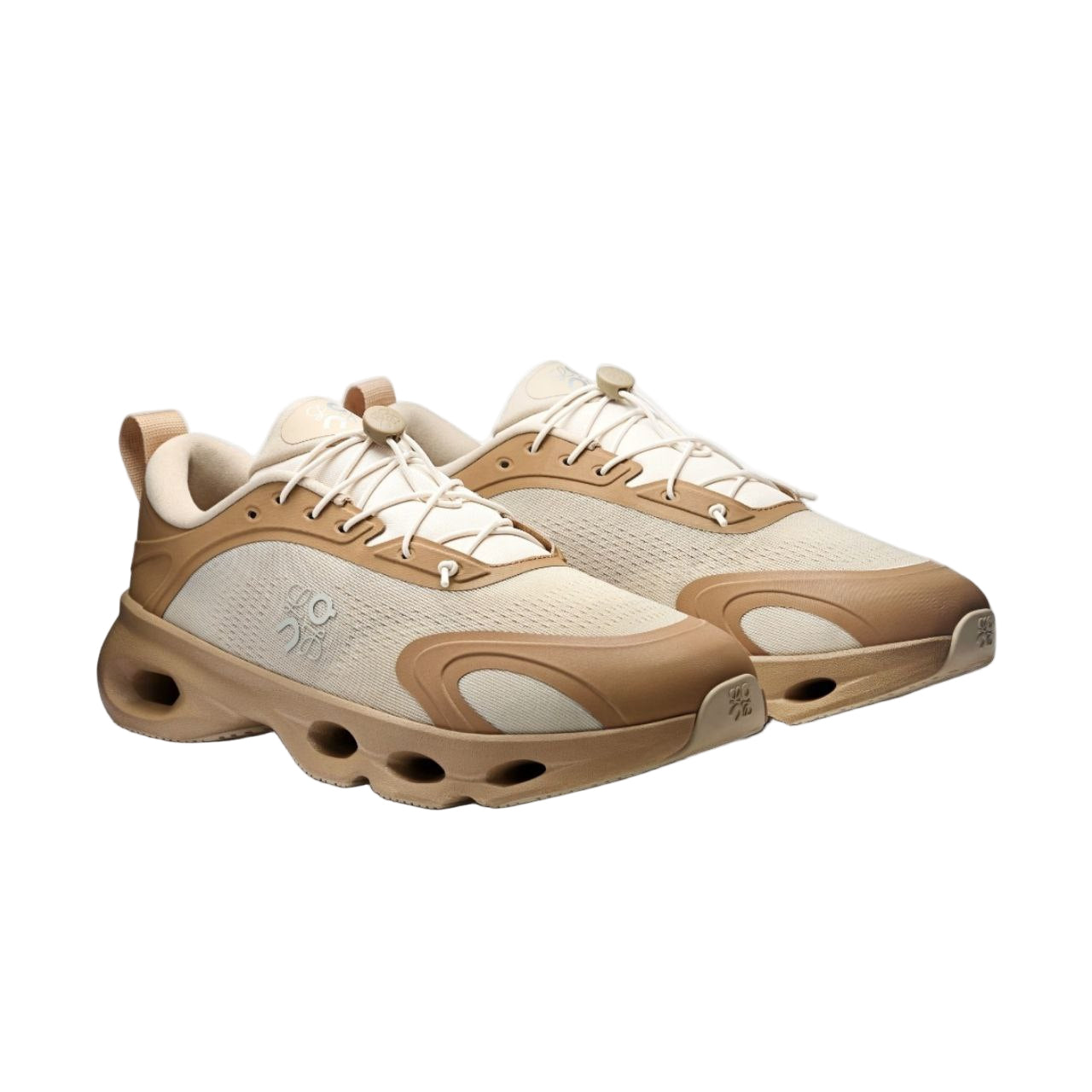 On Cloudsolo loewe Dark Sand “Cream”