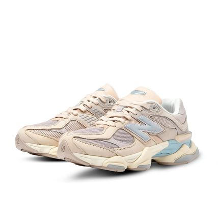 New Balance 9060 ivory Cream
