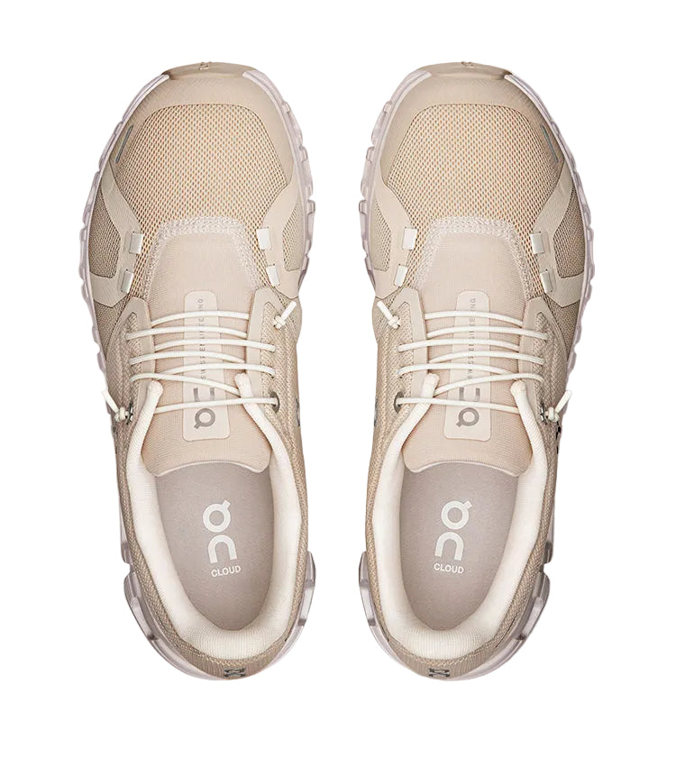 On Running Cloud 6 Pearl White