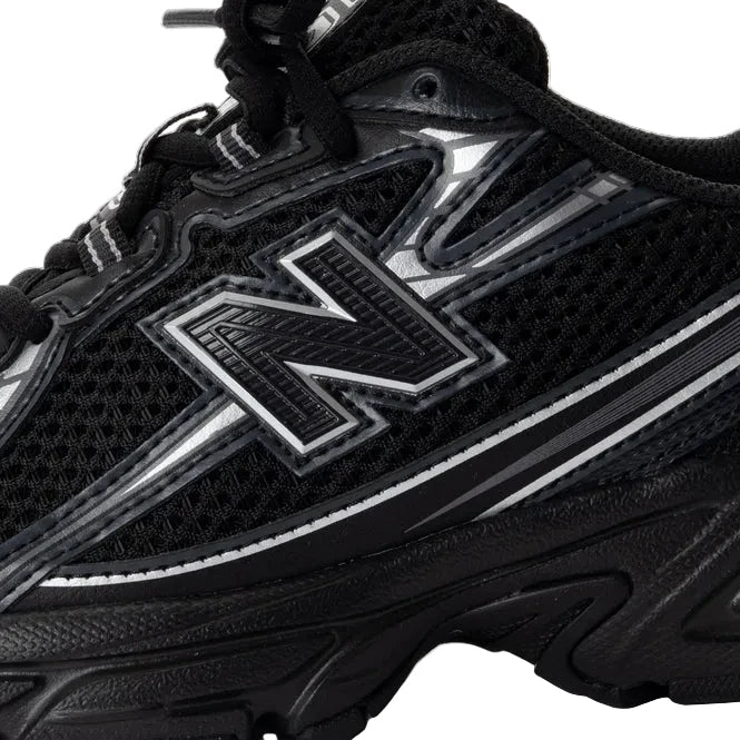 New Balance 740 Black Silver