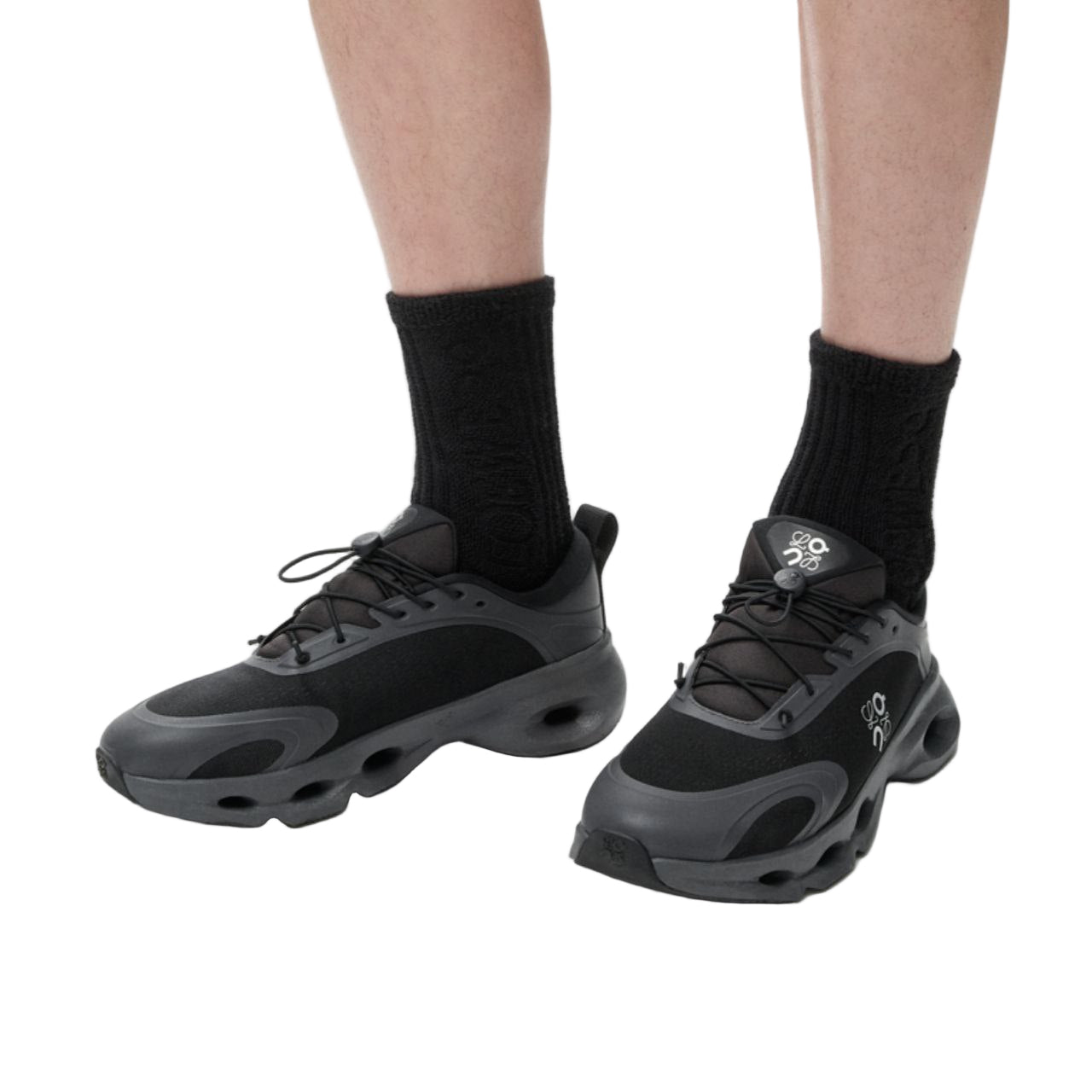 On Cloudsolo loewe Black