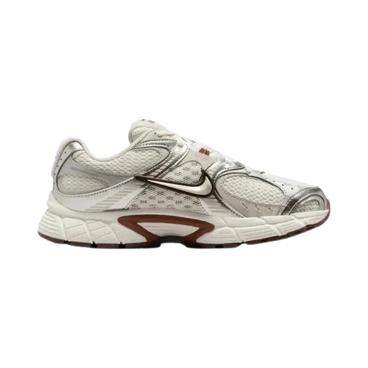 Nike V5 RNR Parachute Beige Metallic Pewter