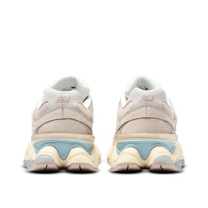 New Balance 9060 ivory Cream