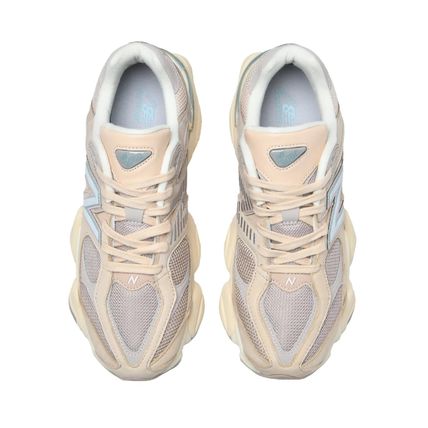 New Balance 9060 ivory Cream